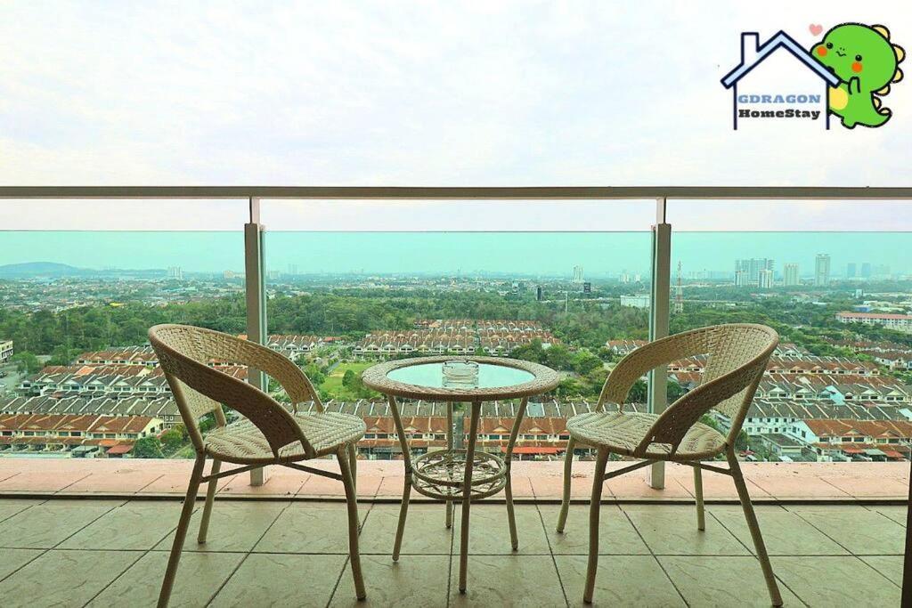 Palazio Bear Brick Balcony High Floor View By Gdragon Apartment