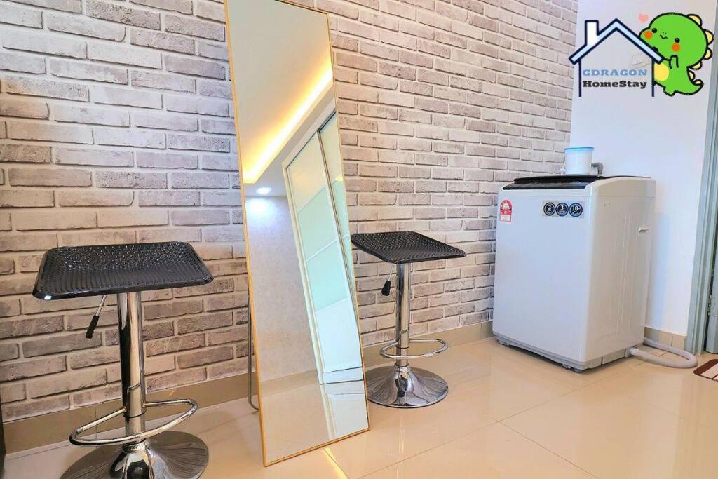 Palazio Bear Brick Balcony High Floor View By Gdragon Apartment Johor Bahru
