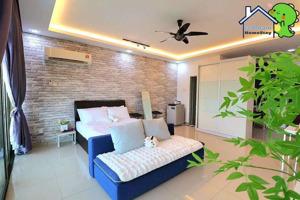 Palazio Bear Brick Balcony High Floor View By Gdragon * Johor Bahru